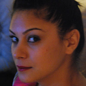 Meet your Posher, Ipek